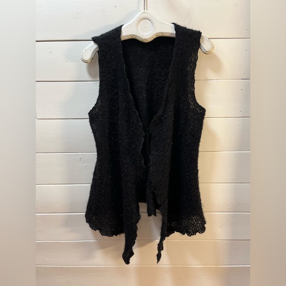 ❣️L’ANGELAINE – Black Wool & Kid Mohair Knit Vest (P/M) - Picture 5 of 11